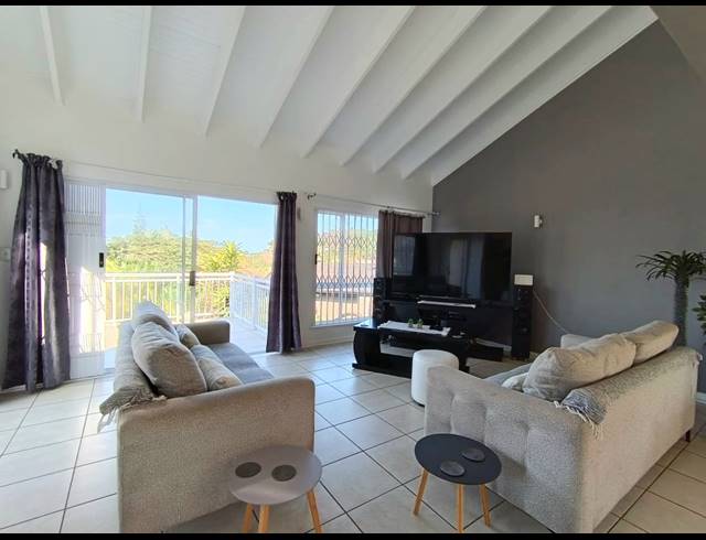 4 BEDROOM HOUSE FOR SALE IN BALLITO CENTRAL